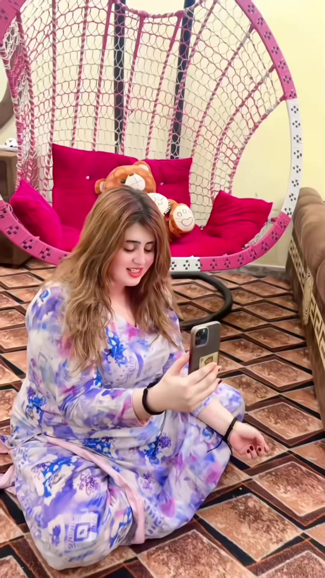 @Nadyai
