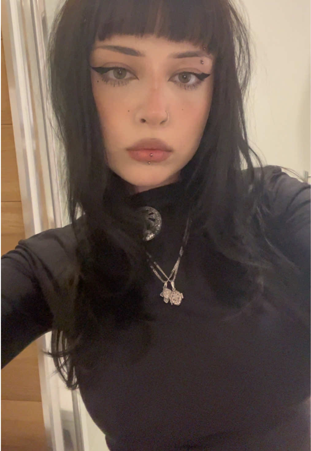 @vvikusia