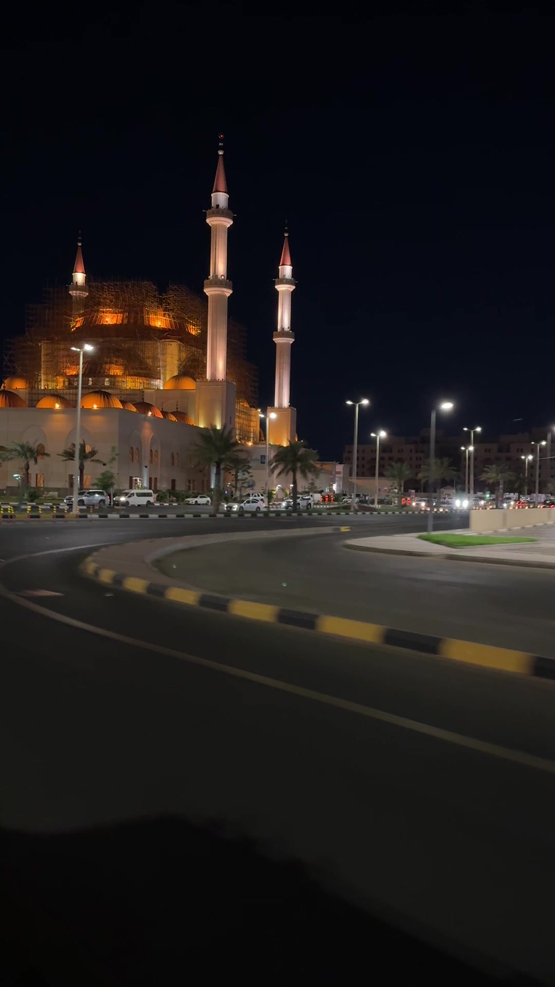 @لمـى ٓ | Lama