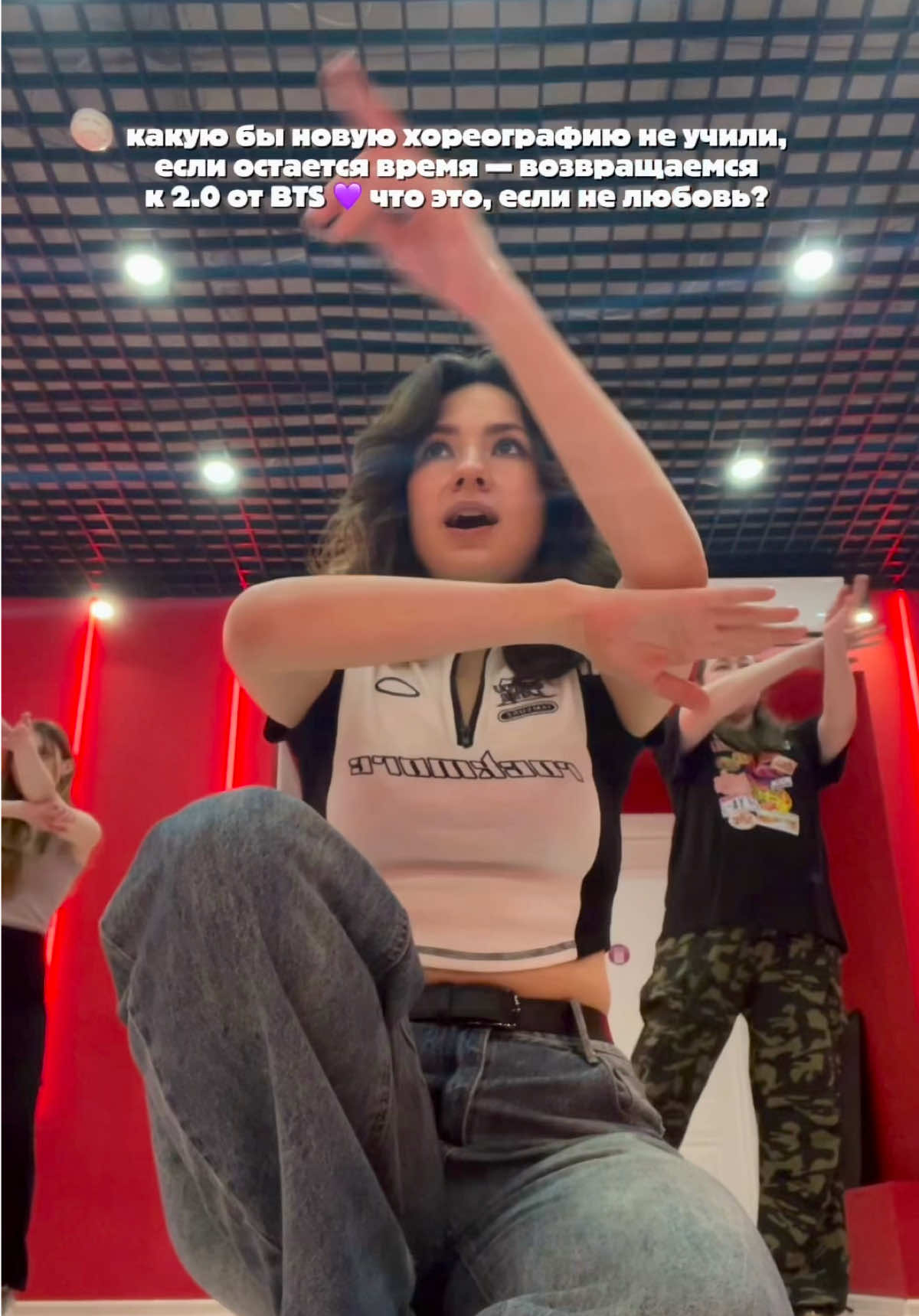 @vikki_dance