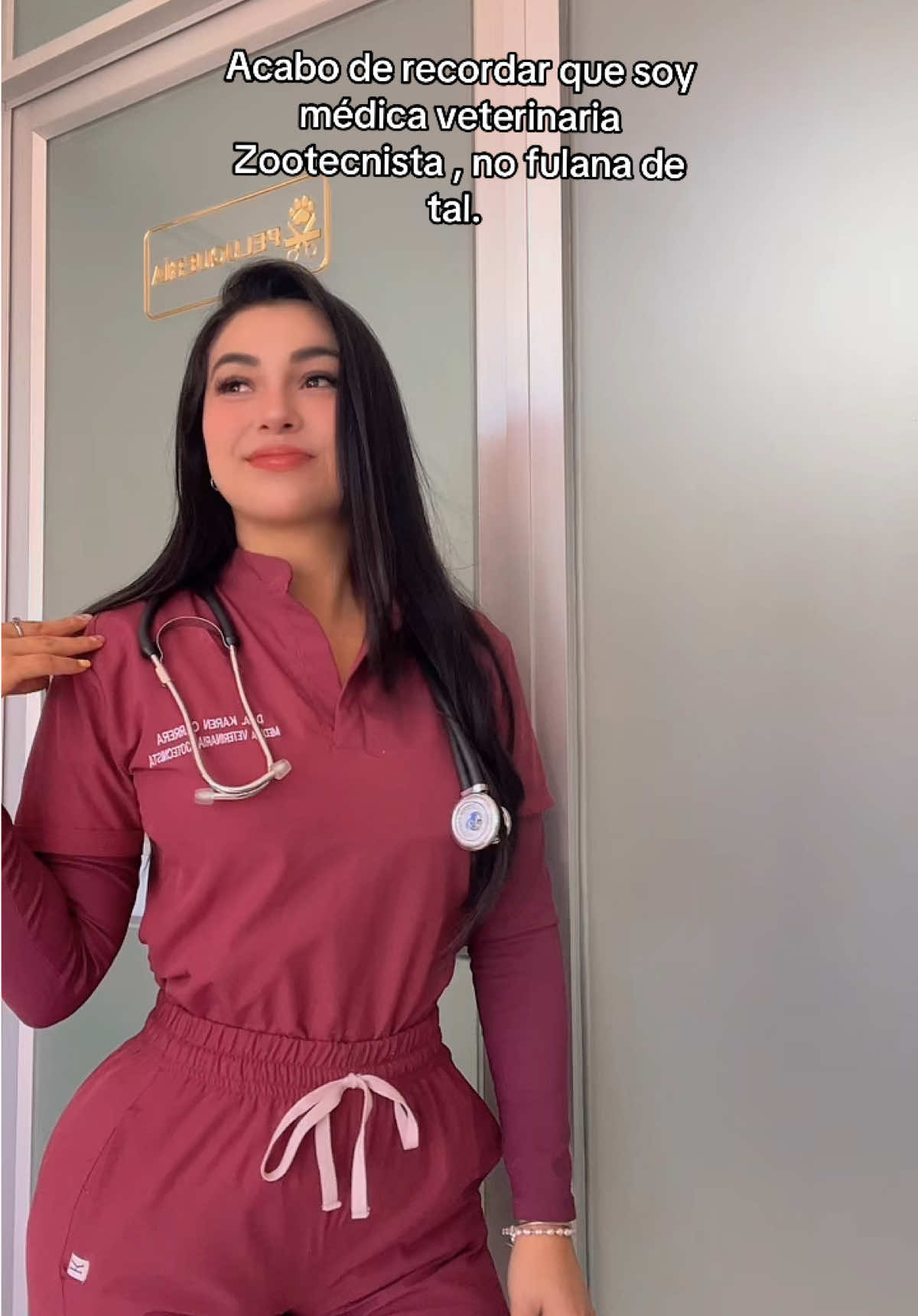@Dra. Karen Carrera