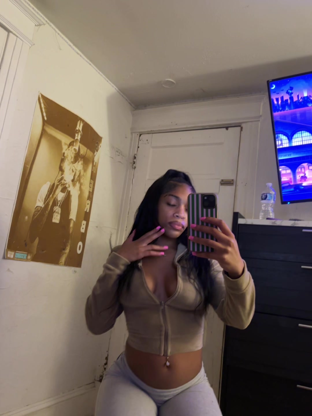 @azyria.x