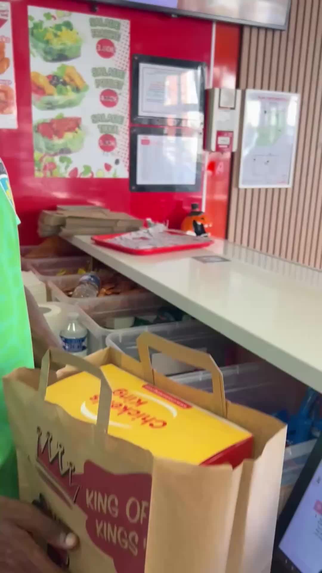 @CHICKEN&rsquo;S KING