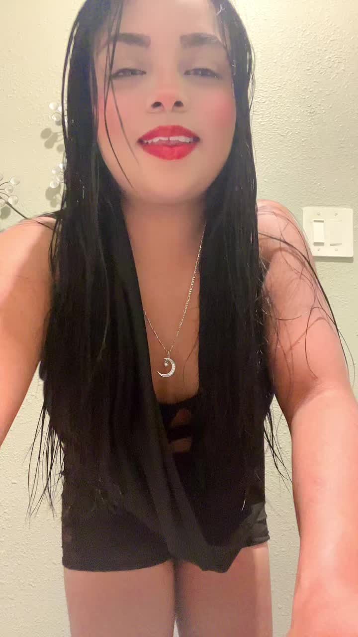 @yoliespinal