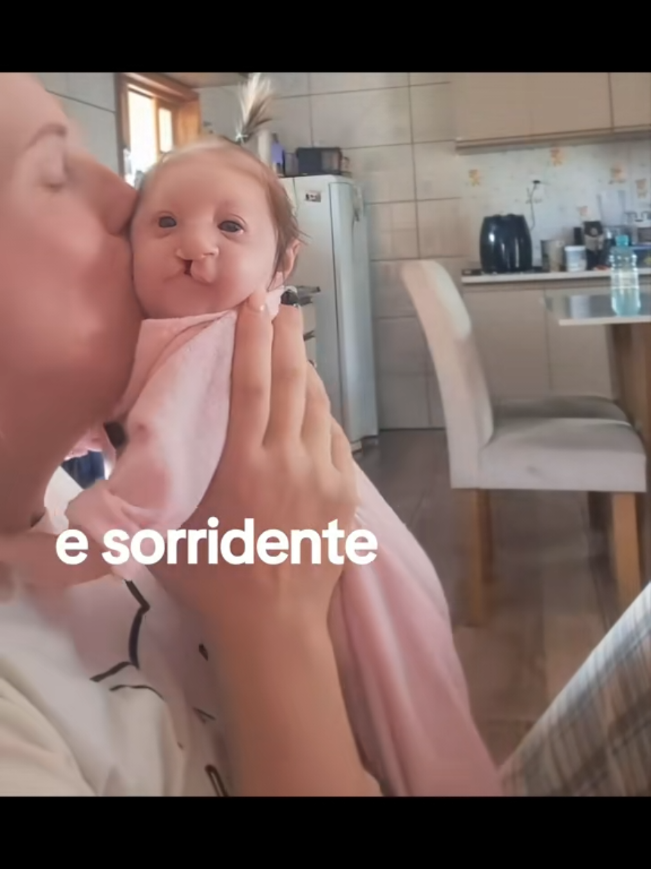 @Vitória e Suellen