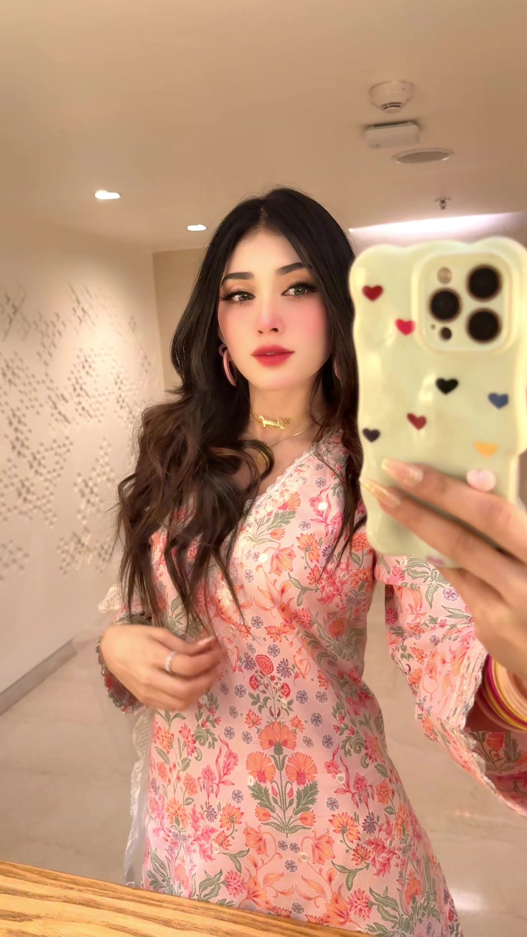 @Umaira______Yousaf
