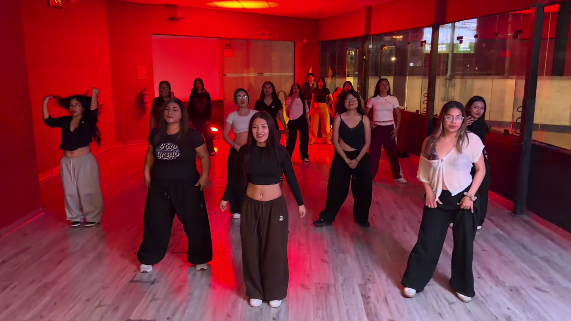@X FORCE - ESCUELA DE BAILE