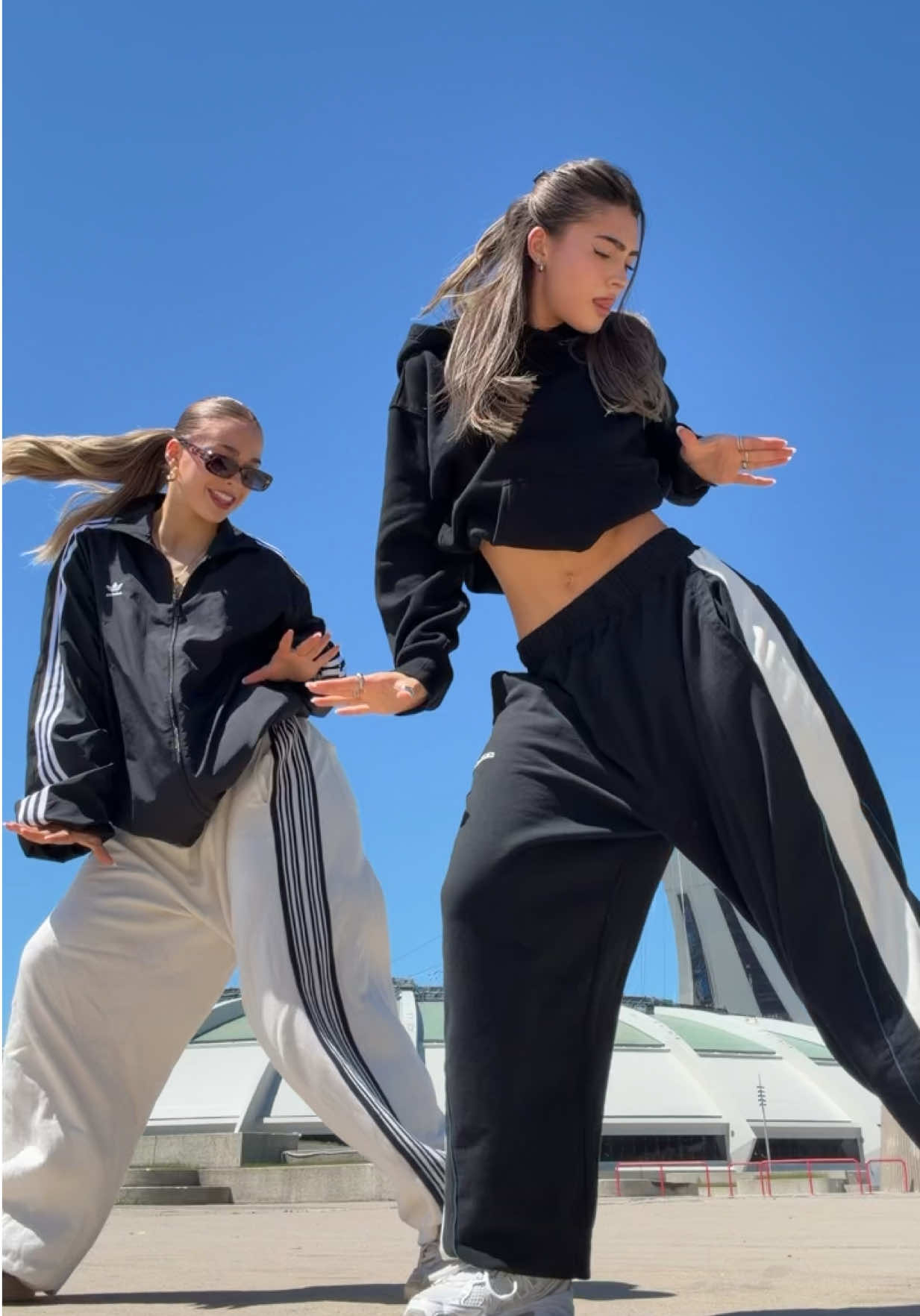 @Beginsisters Official
