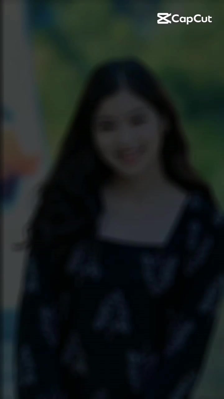 @(JeNniE )