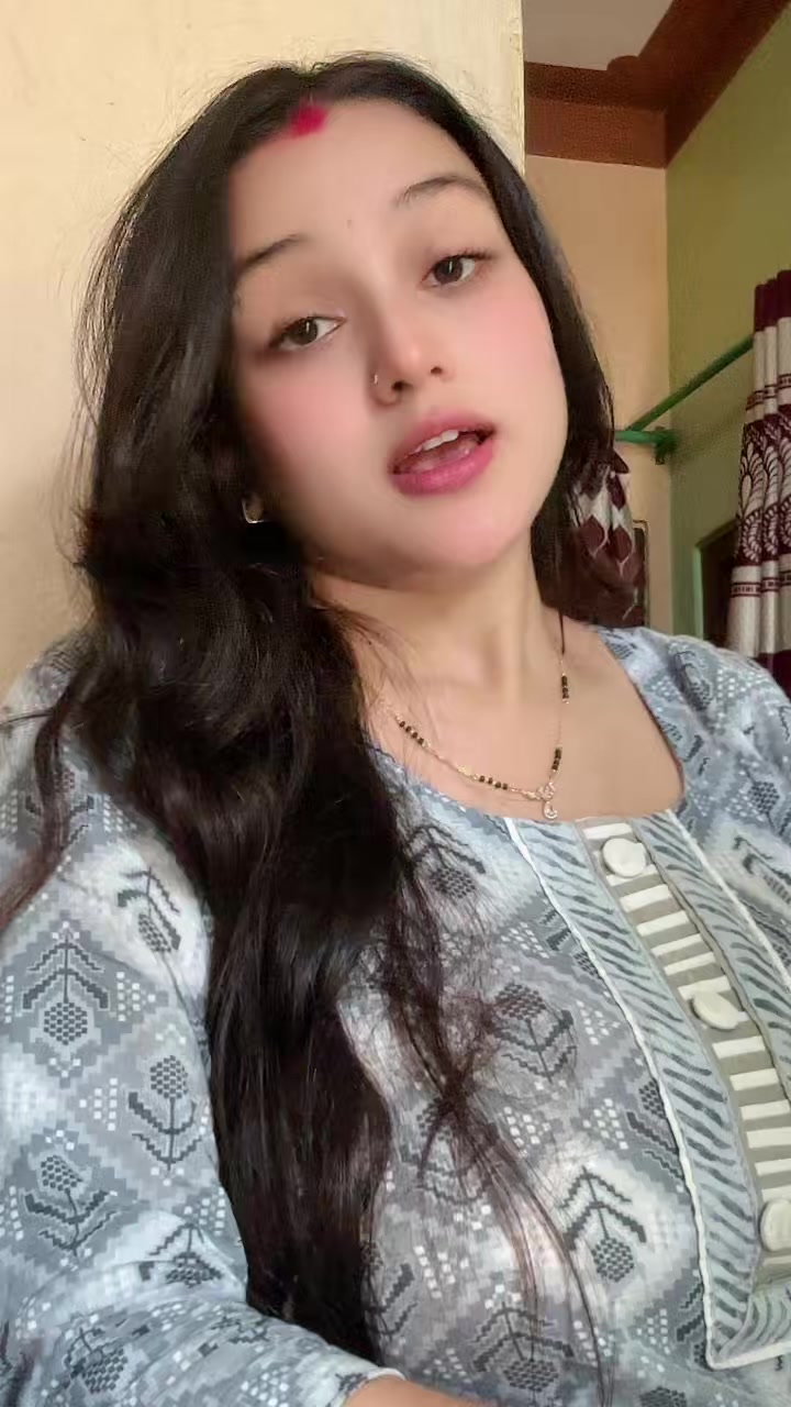 @Bloomora 🌸✨