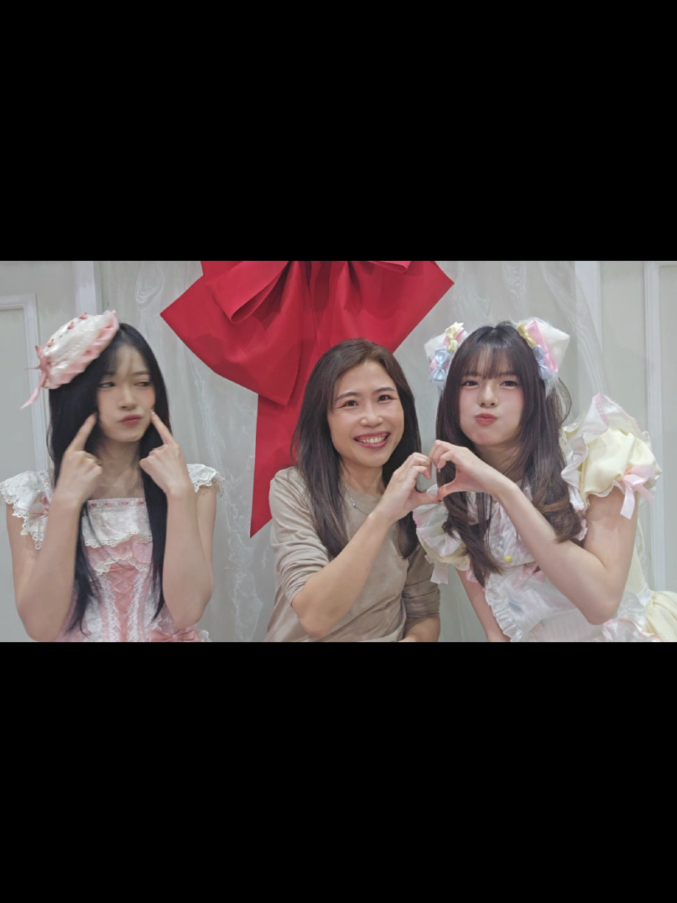 @แมวสีขาว