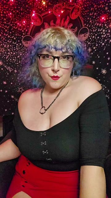 @BlazinMamaMorbyd