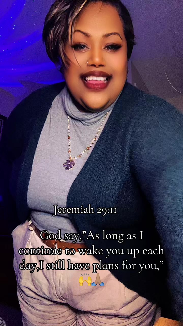 @Thickmama ♡🇸🇧🌴🌊🌺🥥