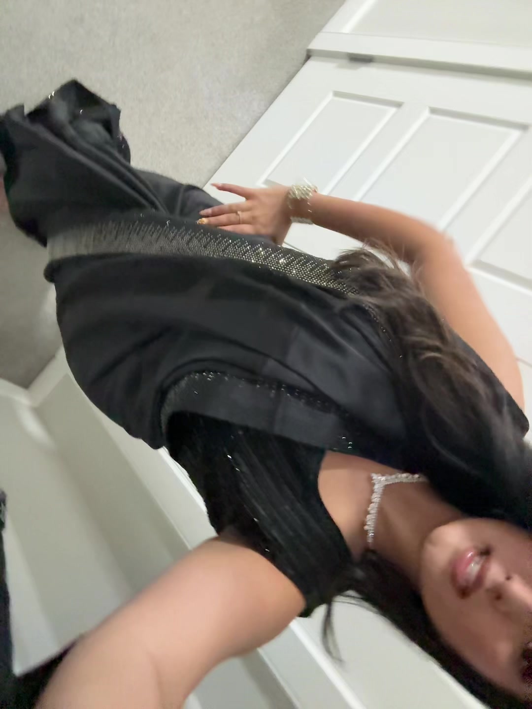 @user2490175403