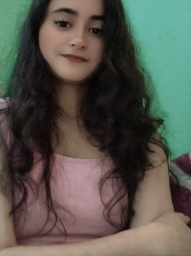 @ẞhàrmà girl