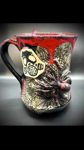 @Art by Jessica Lopez 📚💀☕️