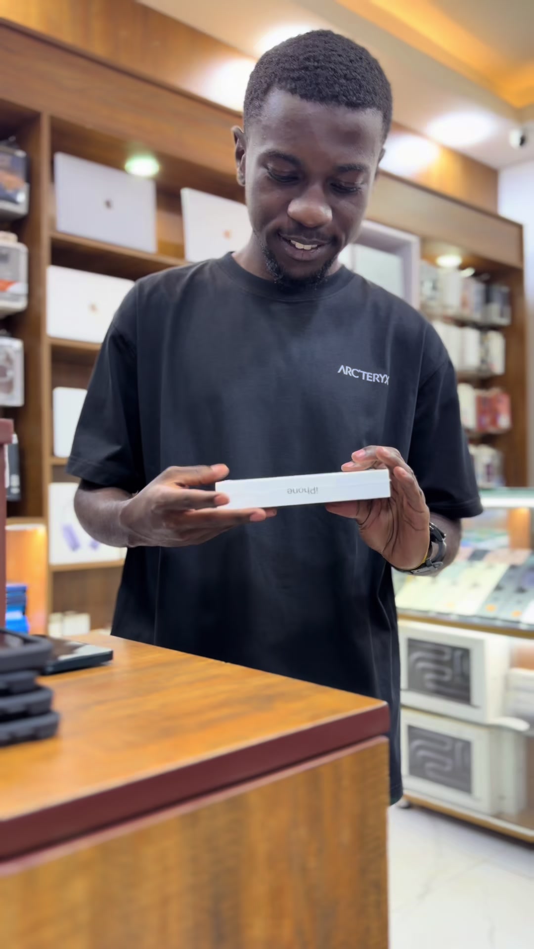 @Apple Shop Uganda & Repairs