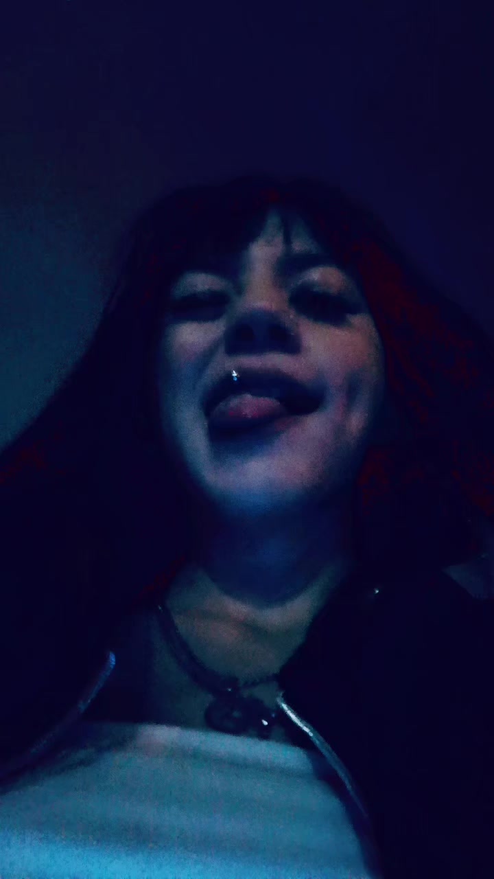 @🦋