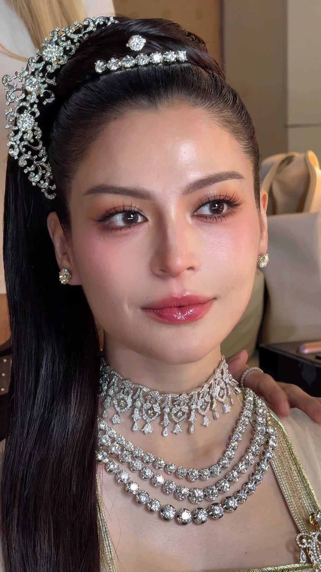 @MayGrace Official ❤️✨ မေဂရစ့်