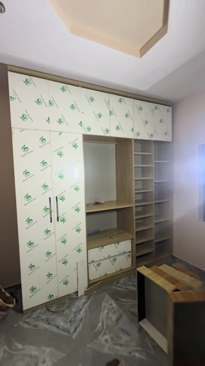 @Lambecraft Furniture