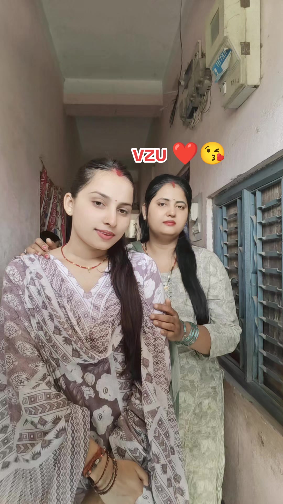 @Bibika08