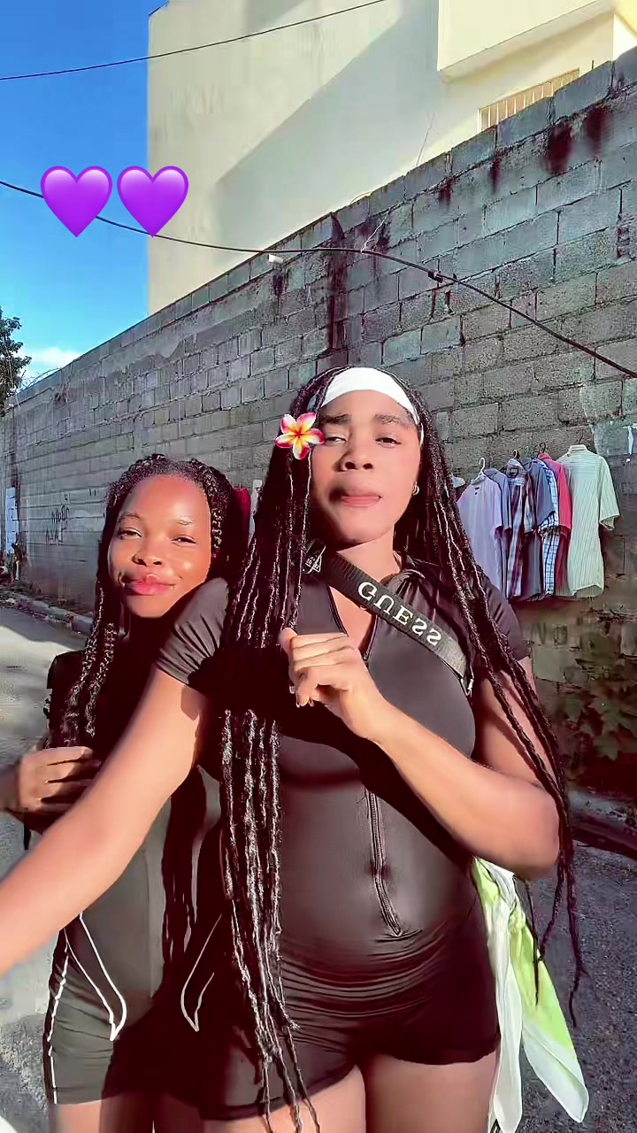 @Aisha_Girls💜☯️