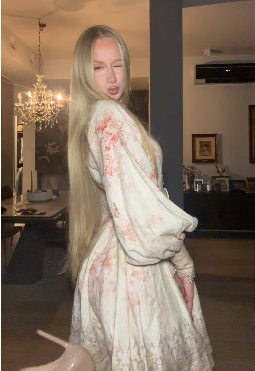@𝓙. 🐰♋︎