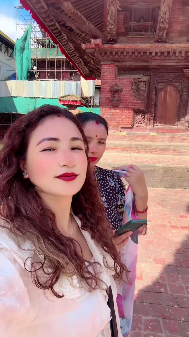 @Nisa Chand Pal