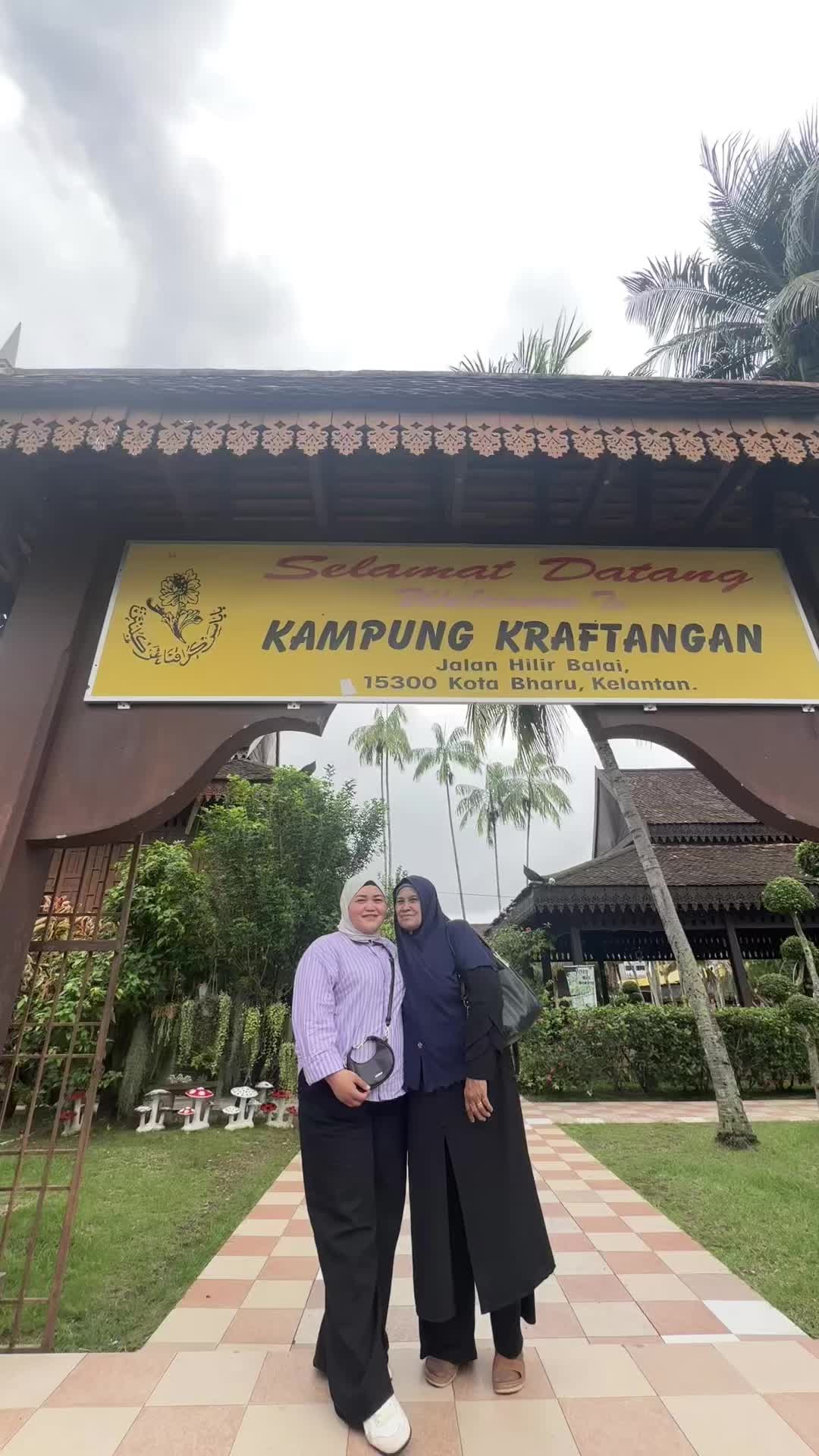@Aini Fira