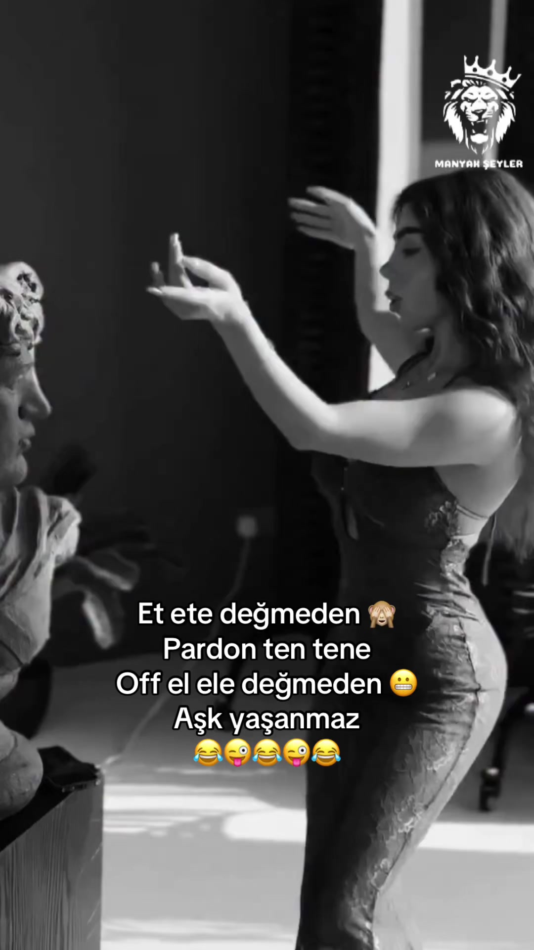 @ᗰᗩᑎYᗩK ŞᕮYᒪᕮᖇ 🎬