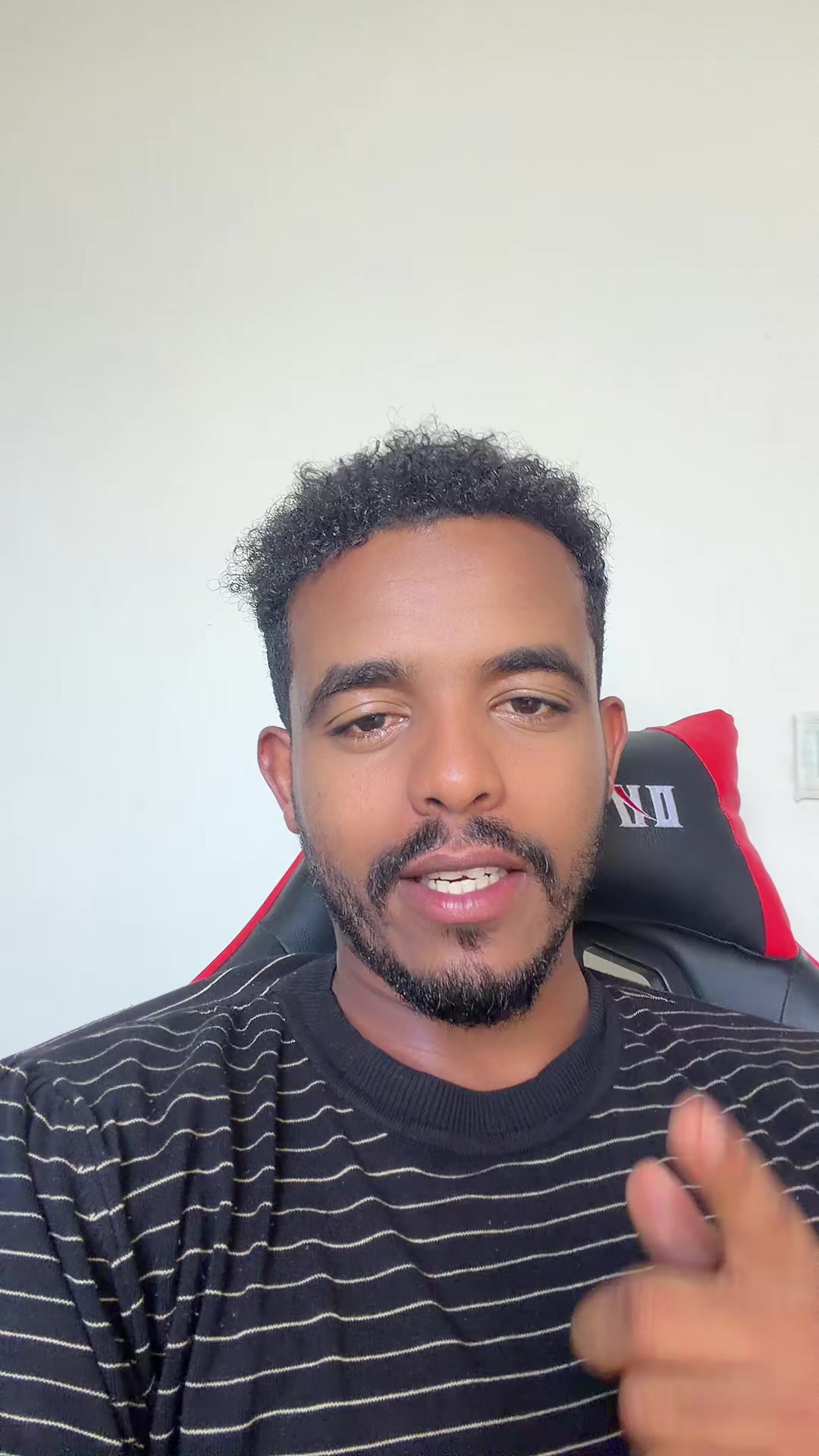@Mon