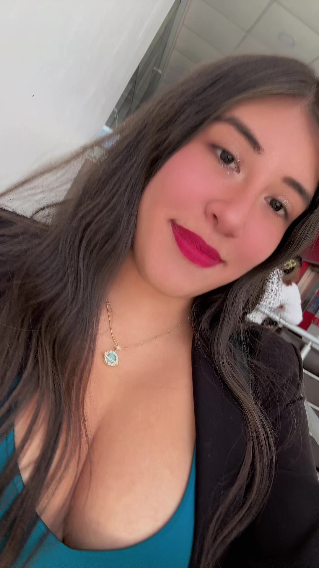@Viví Julca๐ซถ๐ป