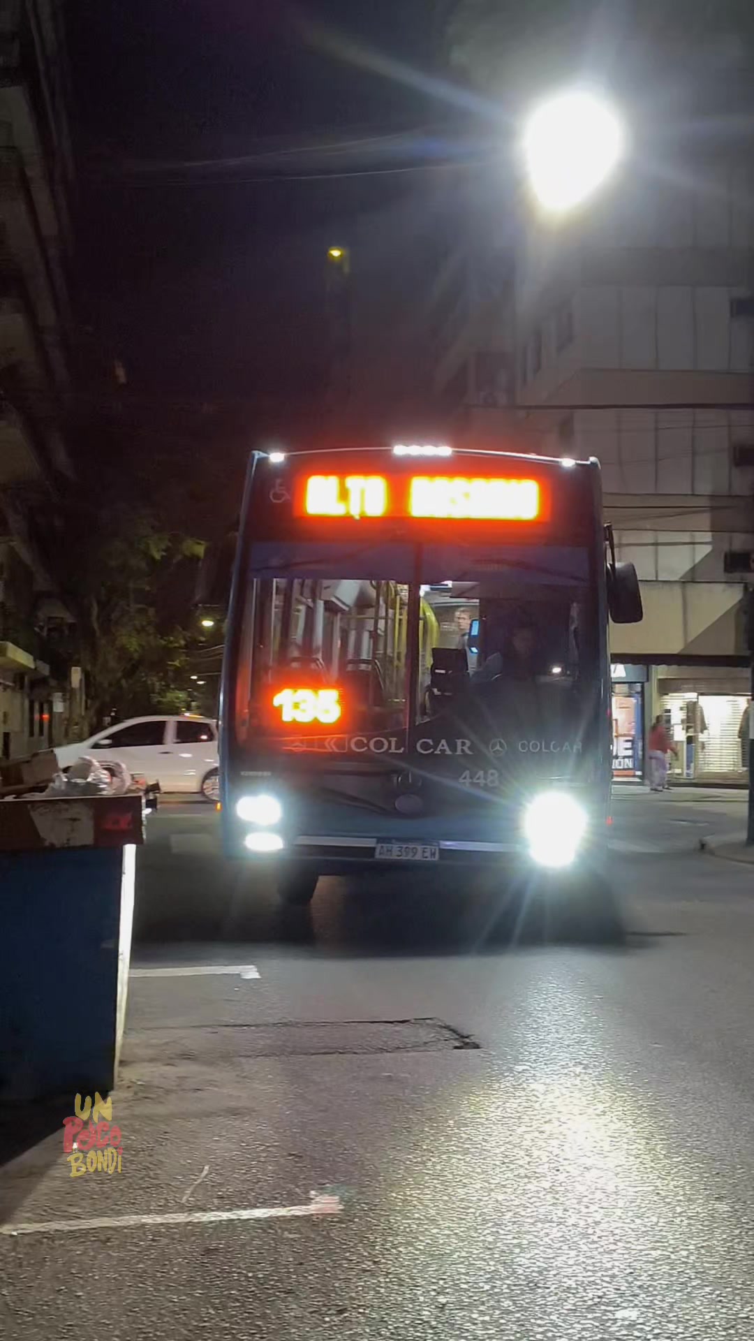 @el de un poco de bondi