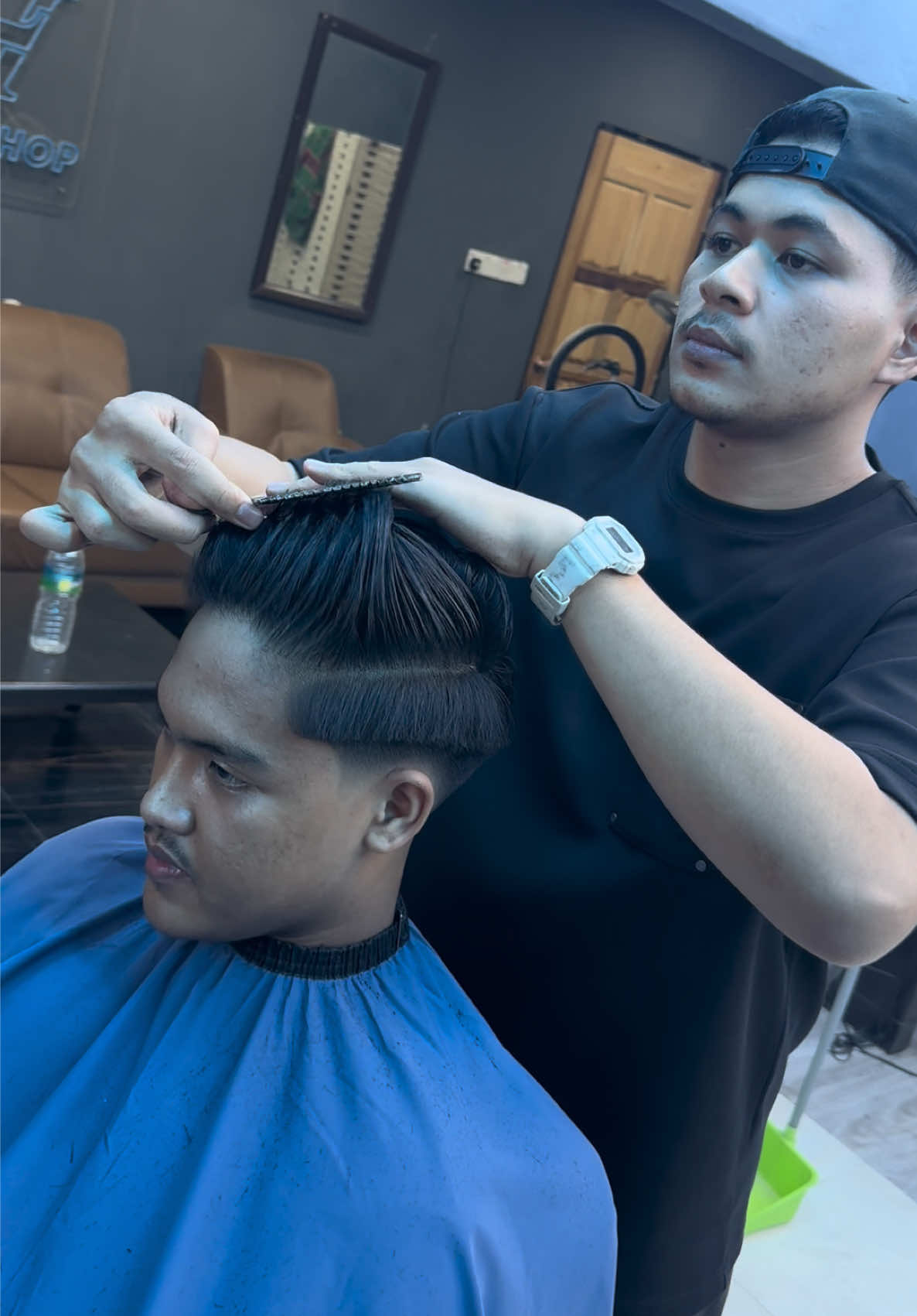 @LHBARBERS
