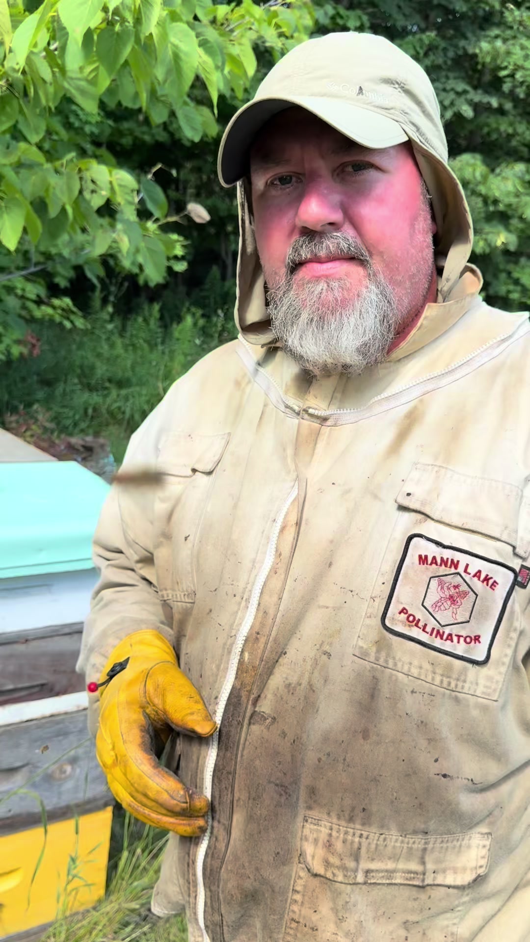 @The Angry Beekeeper🇨🇦