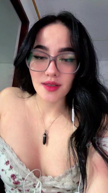 @Isabella Uzcategui (pingui🐧)