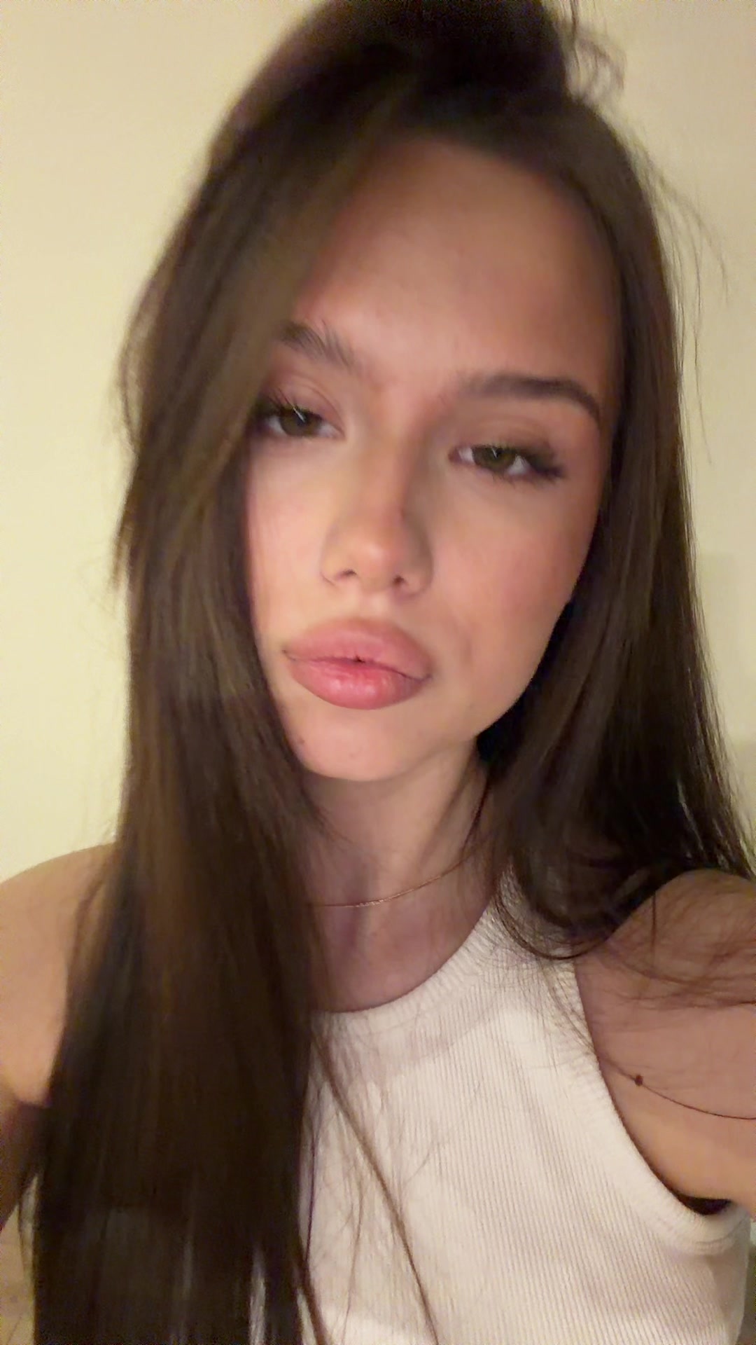 @heroinya