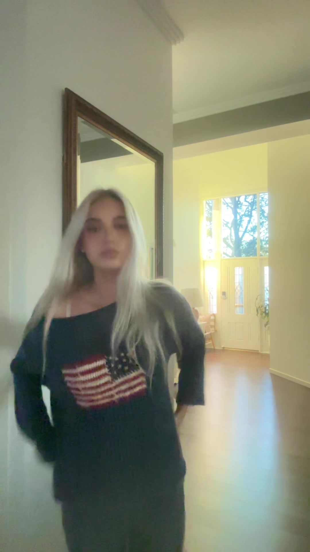@Milania