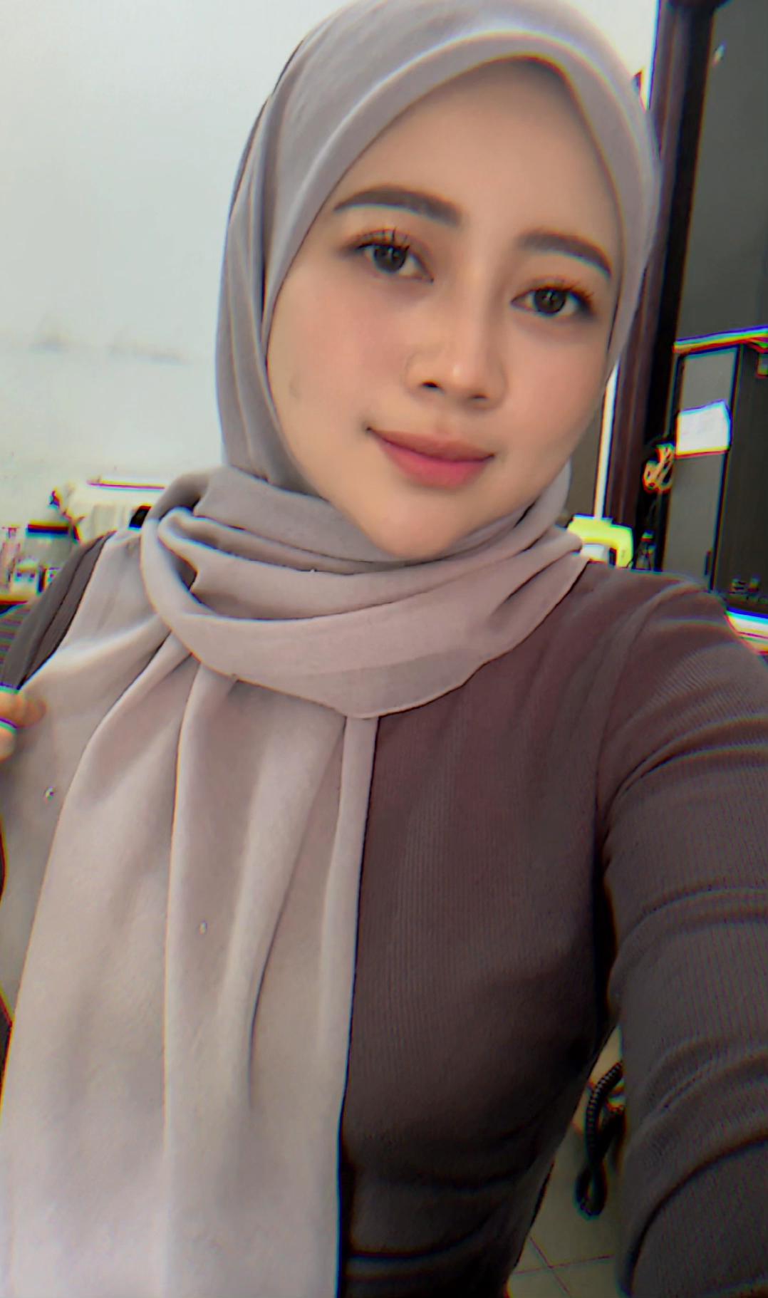 @Qaisara 89
