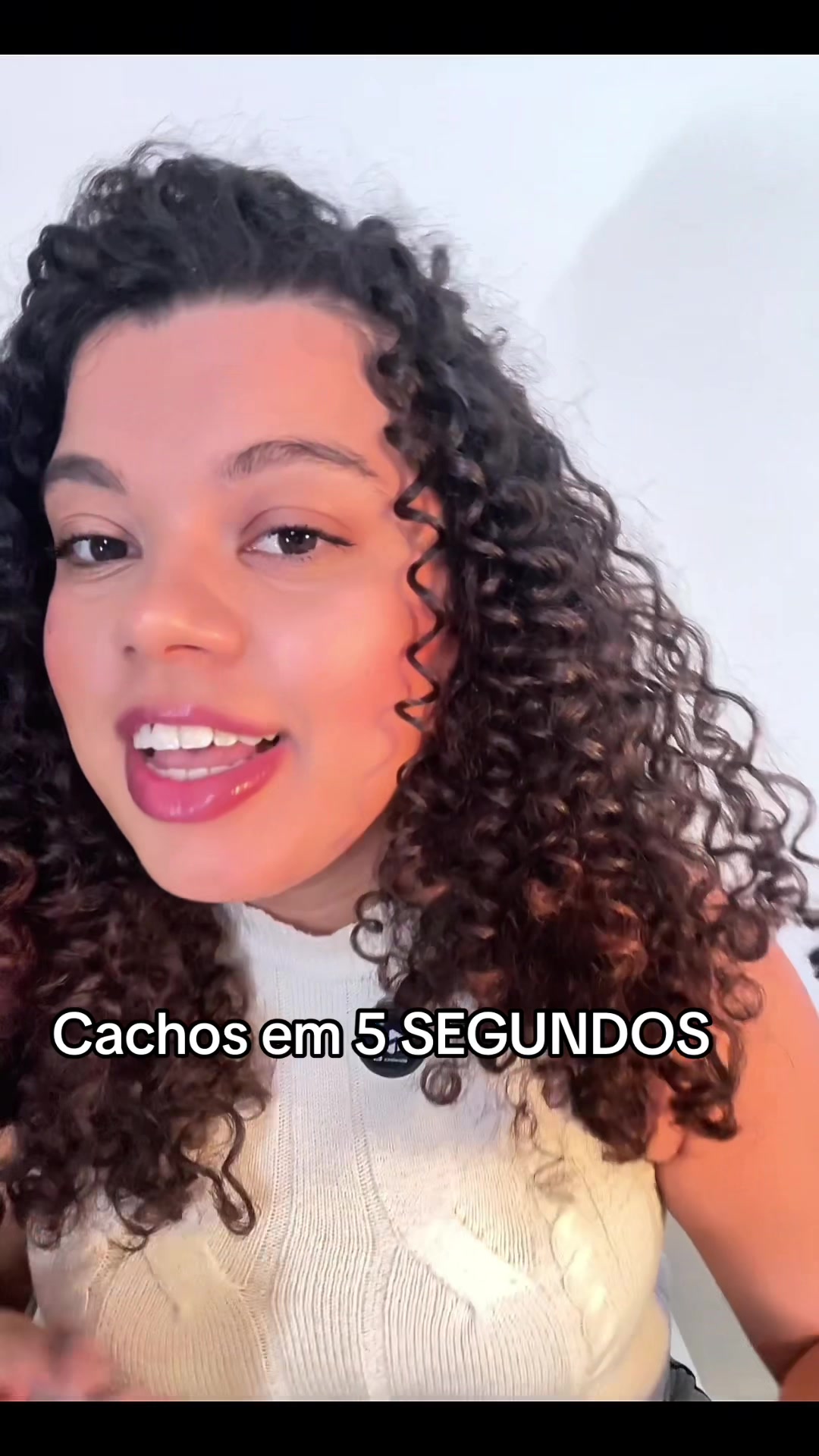 @Maria Vitória ( Mavi)