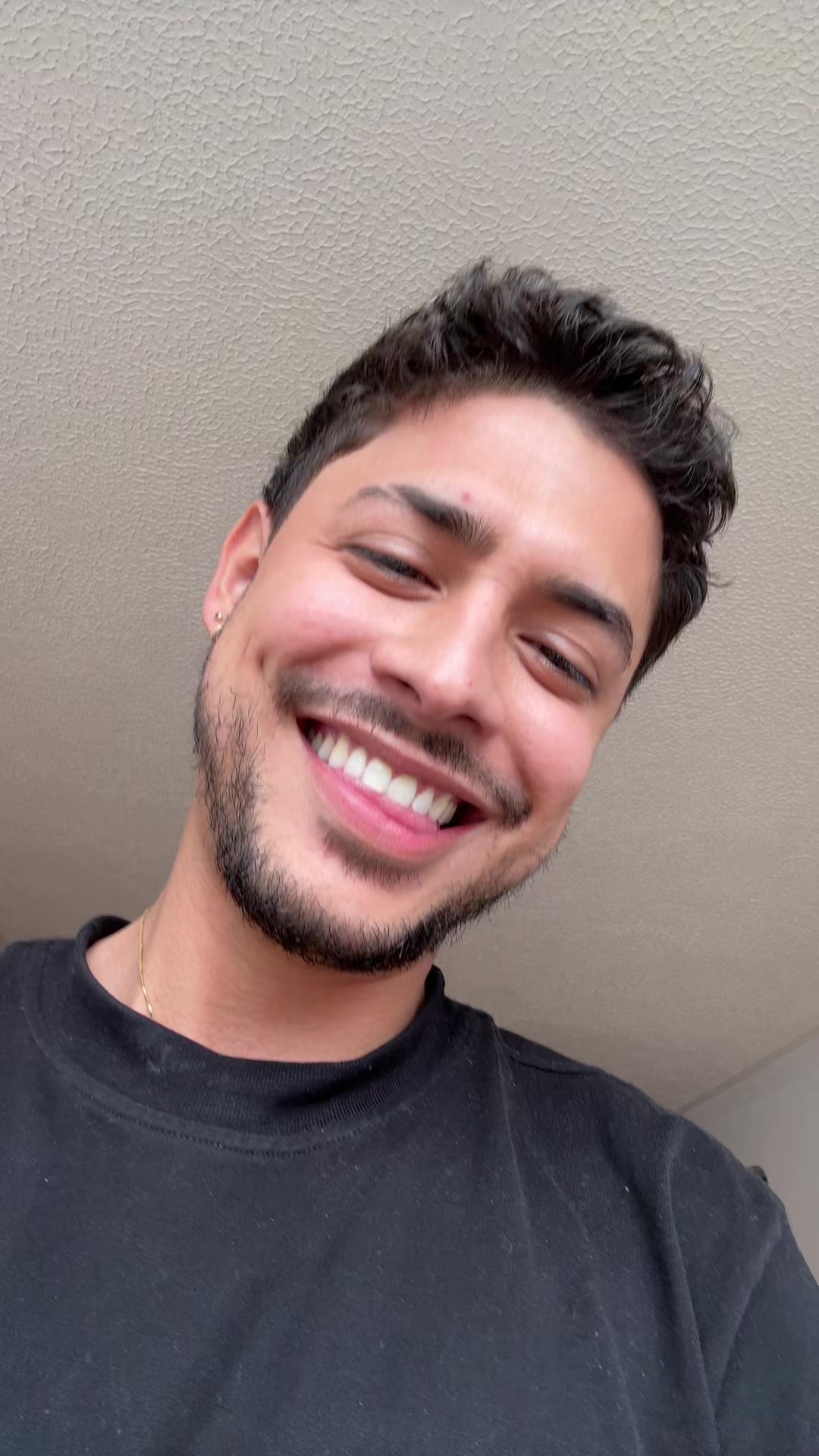 @MoreRV