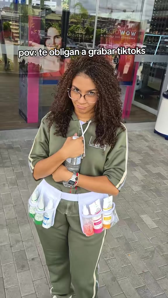 @nakary/ creadora