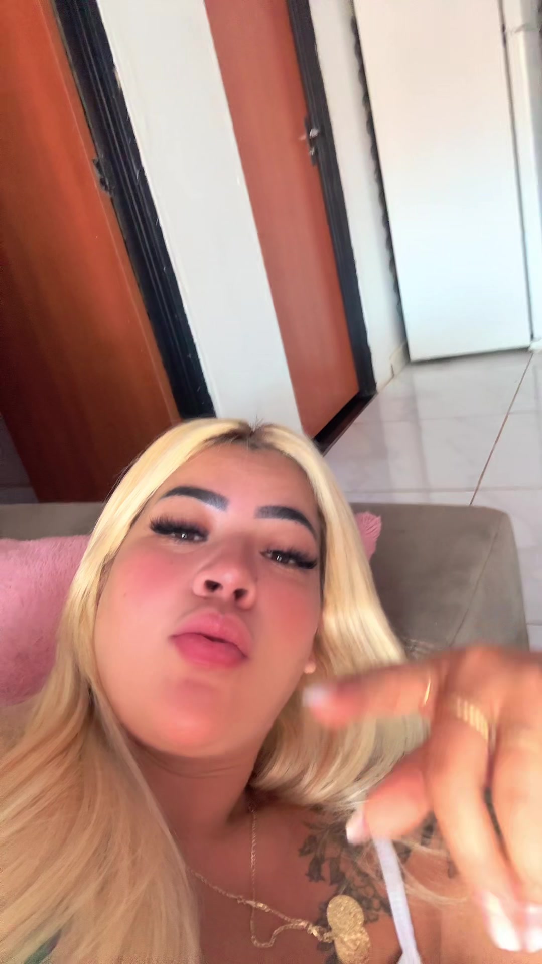 @Thaís Priscila
