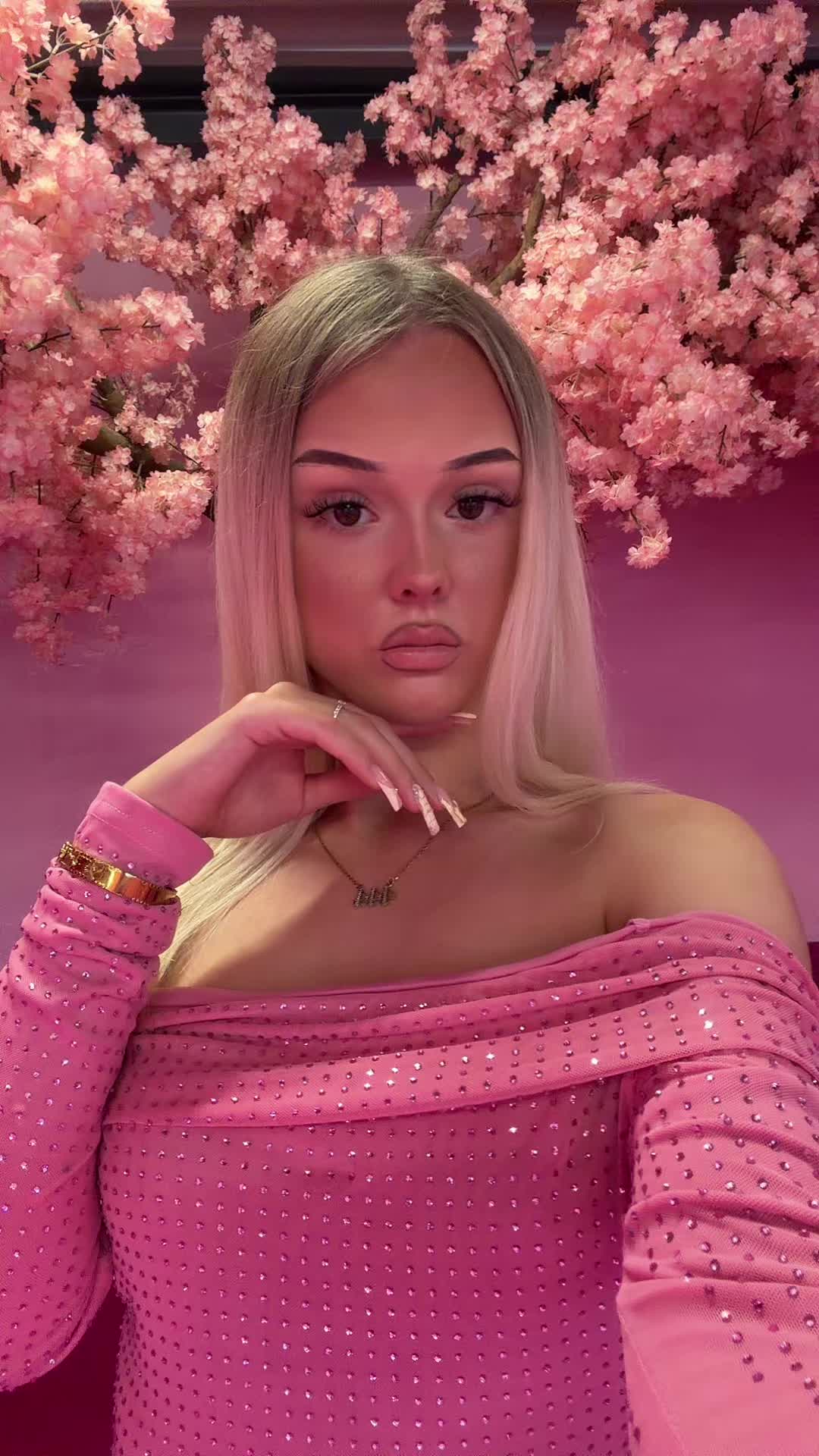 @𝒥𝓊𝓁𝒾𝒶𝓃𝑒