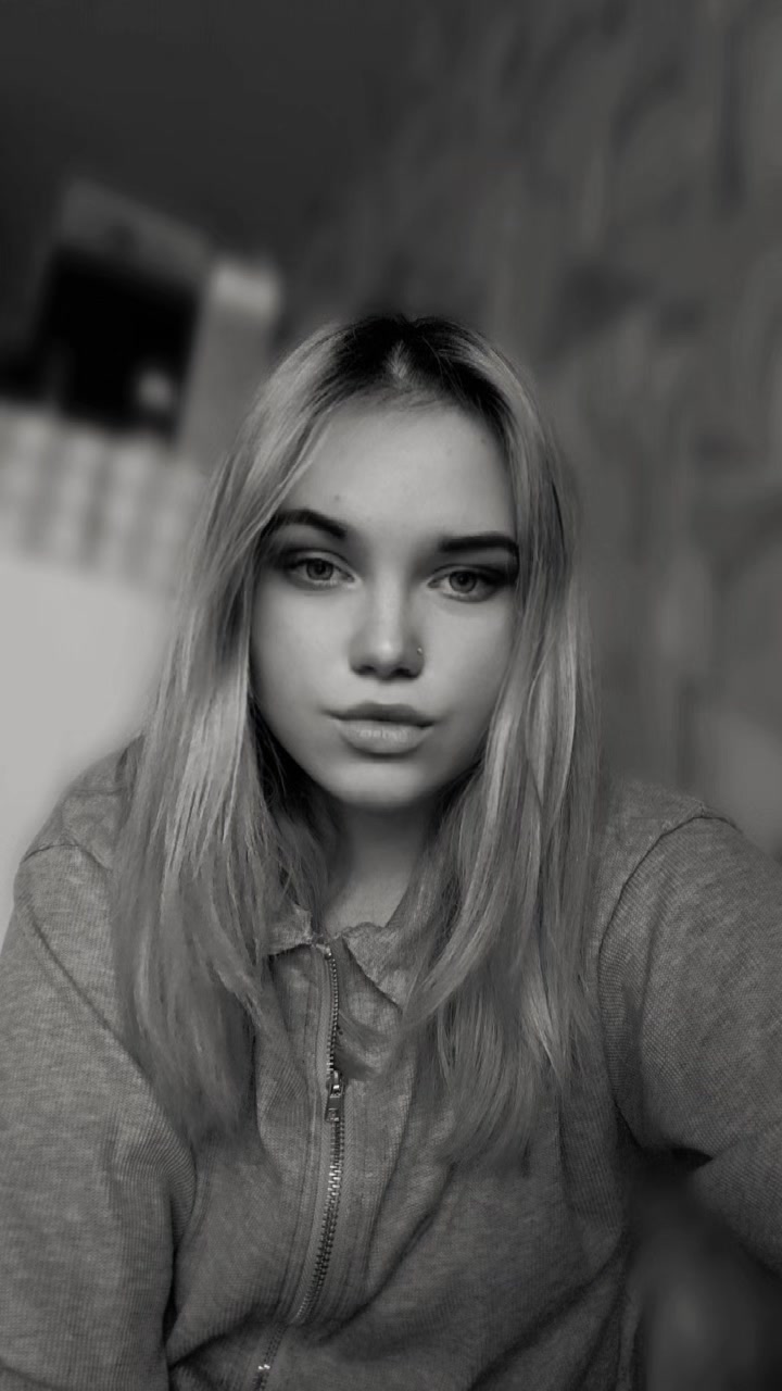 @Лиза