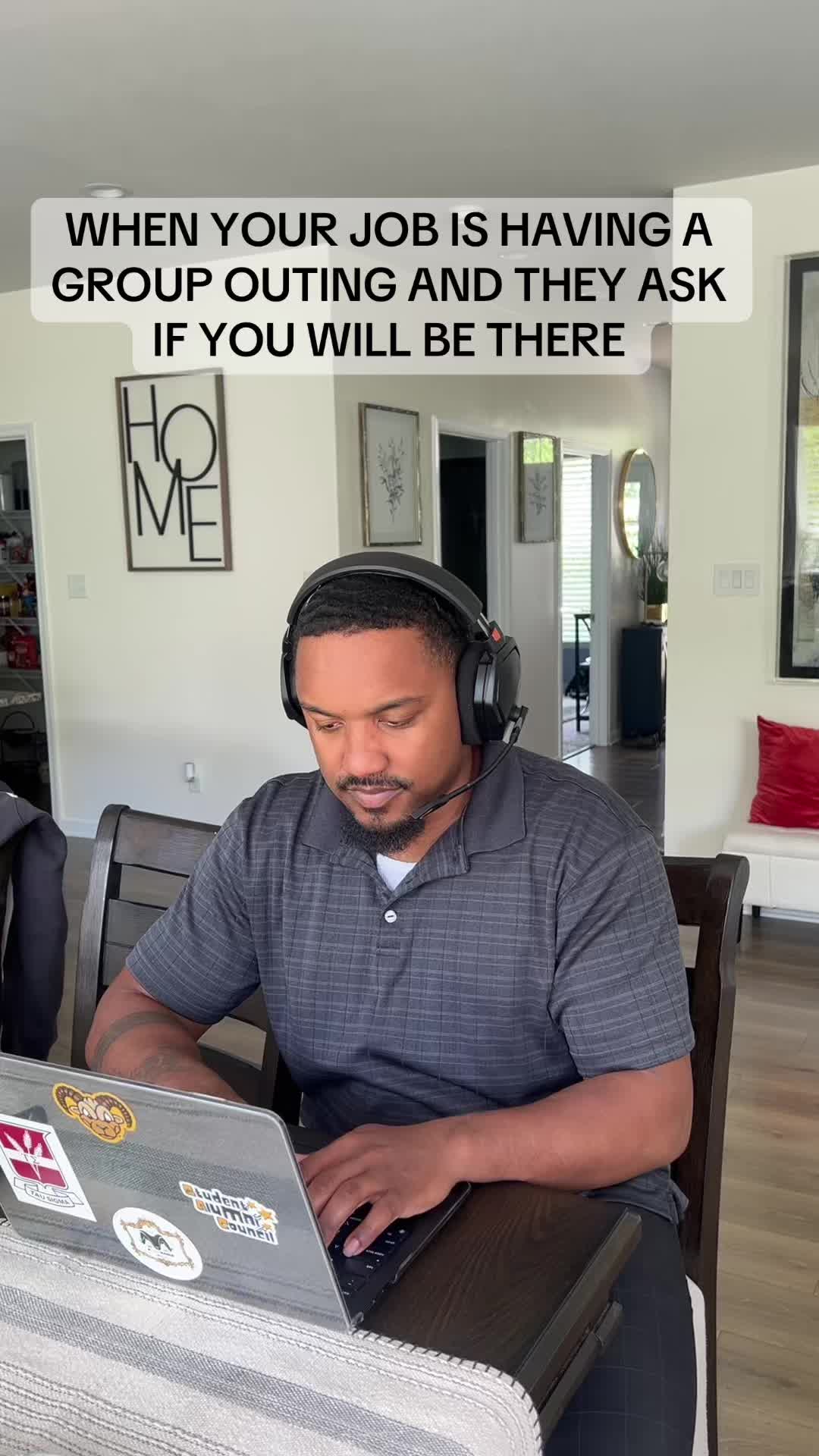 @EverydayJ