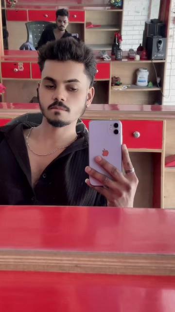 @Lukeshraj💕