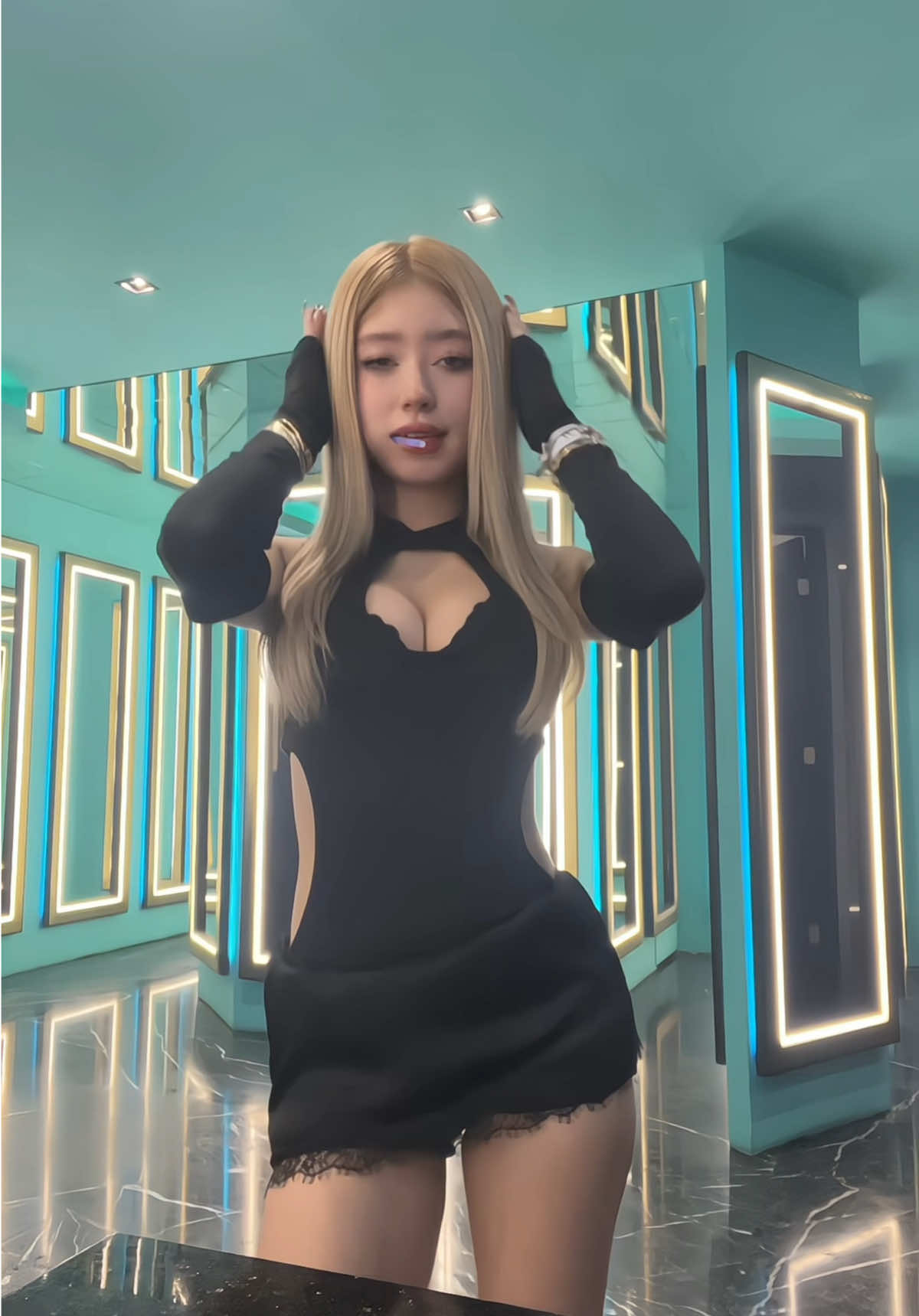 @𝐸𝓁𝒾𝓏𝒶