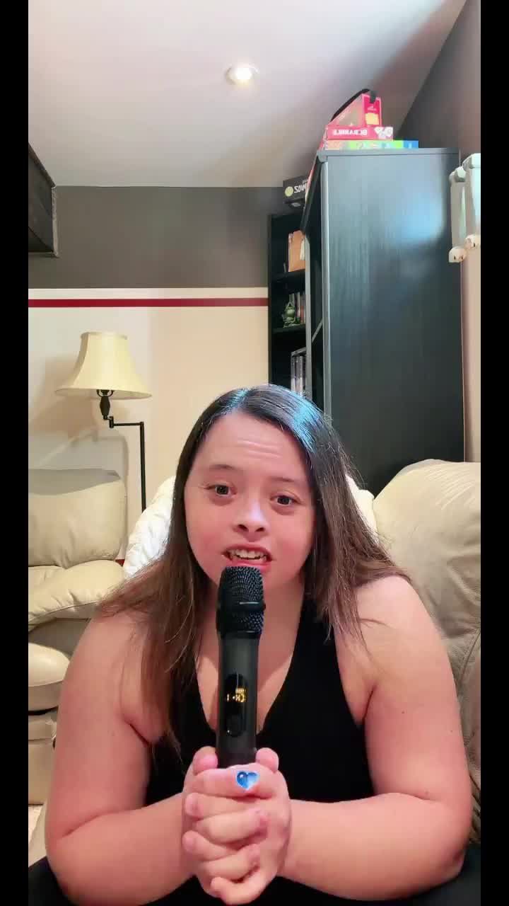 @queenfamous87