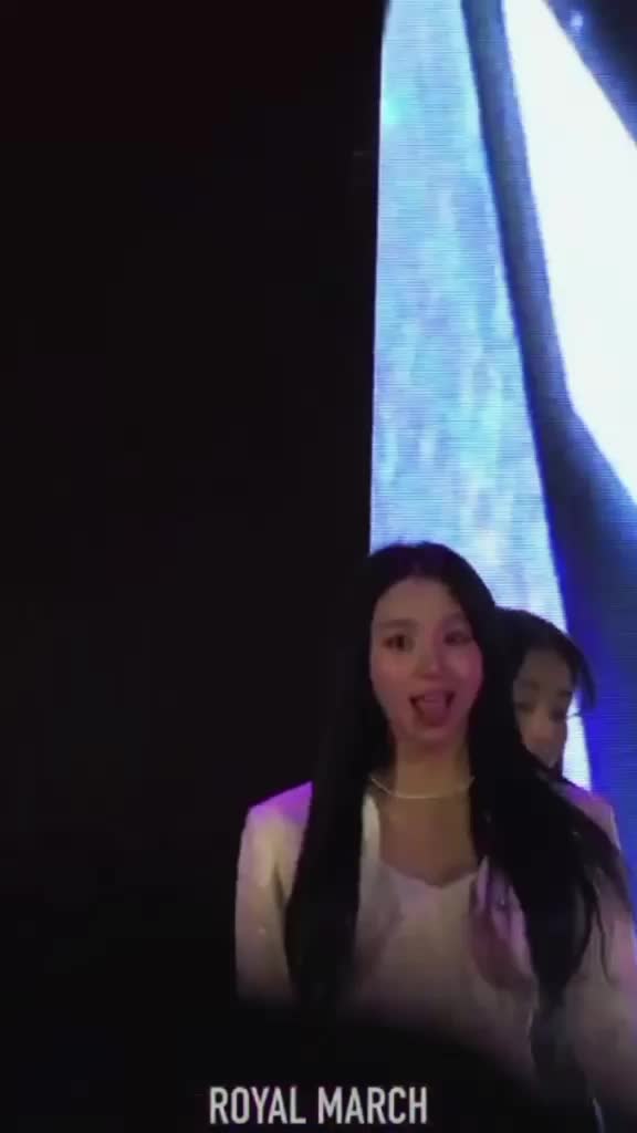 @ONCE REVELUV
